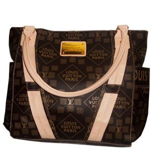 Bolsa Louis Vuitton REF:0002